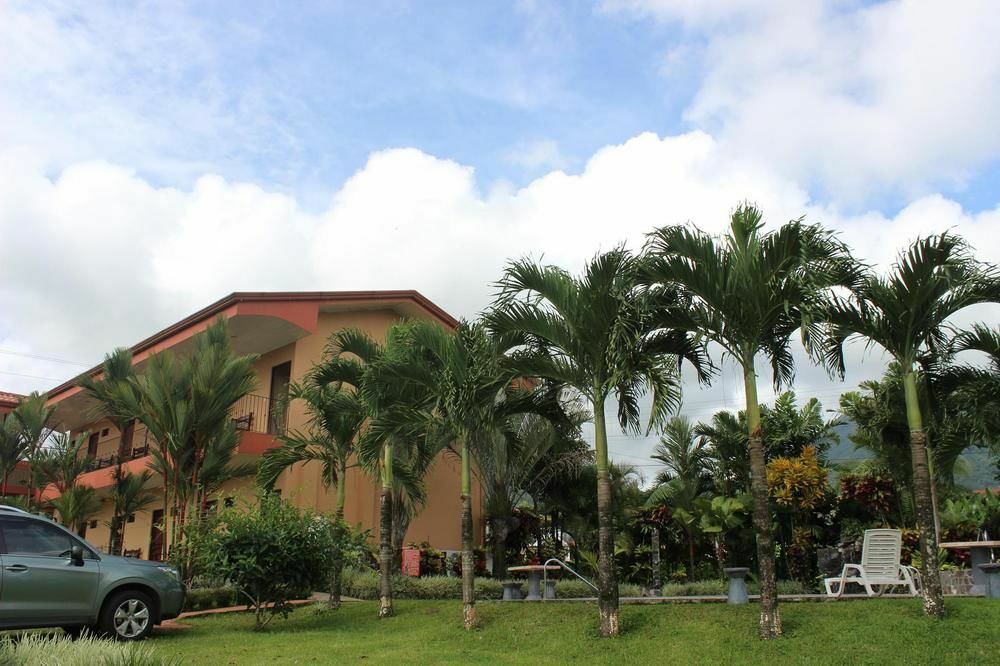 Hotel Vista Del Cerro La Fortuna Exterior foto